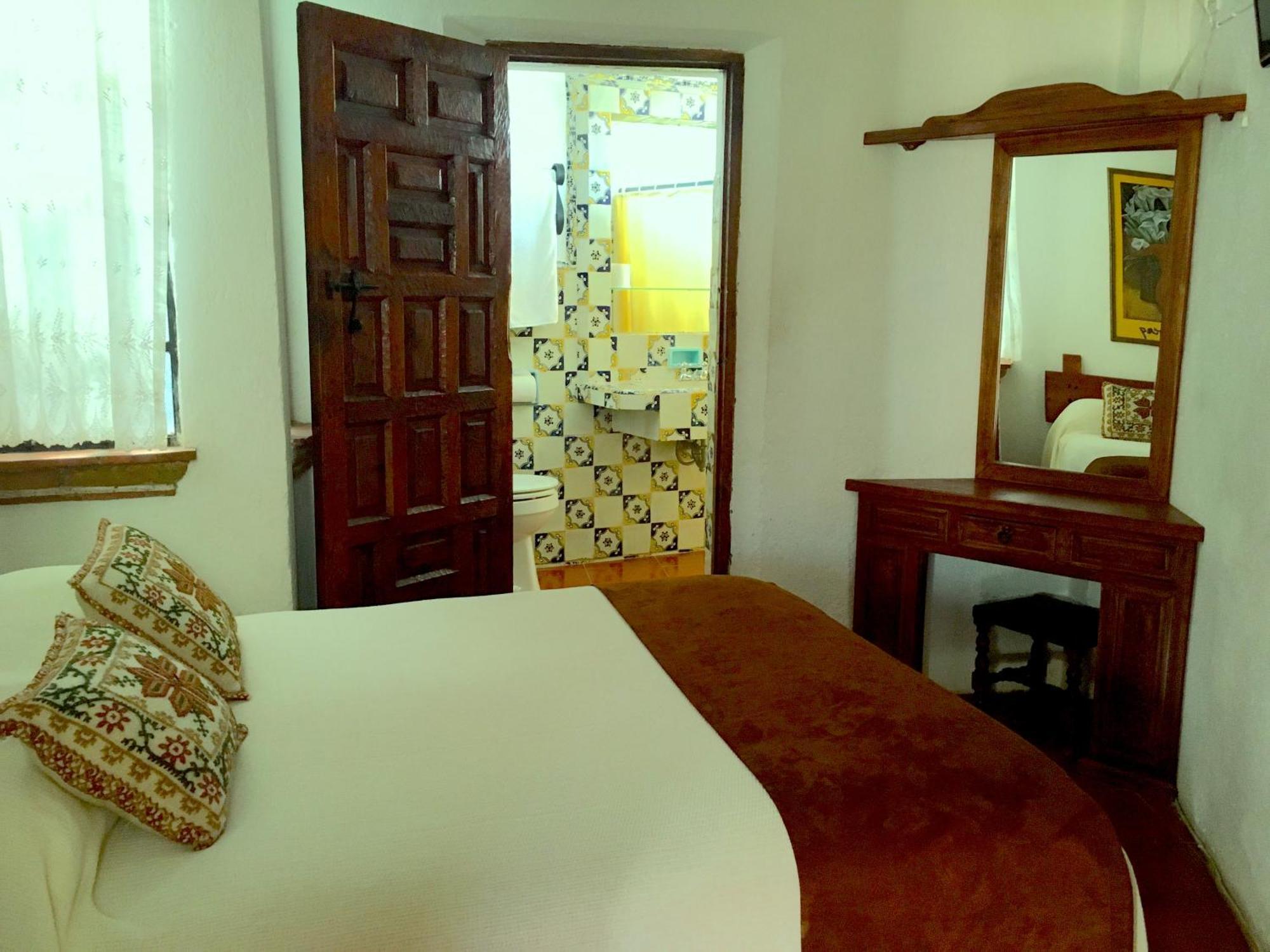 Hotel Mi Casita 3*